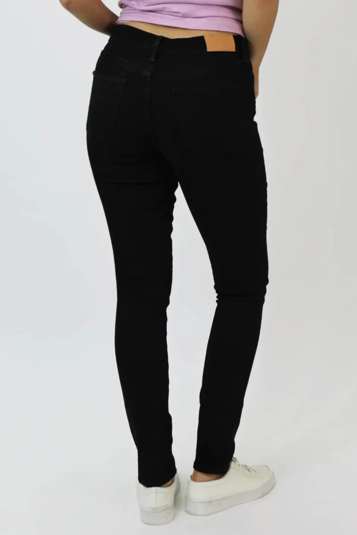 Gisele High Rise Skinny Jeans